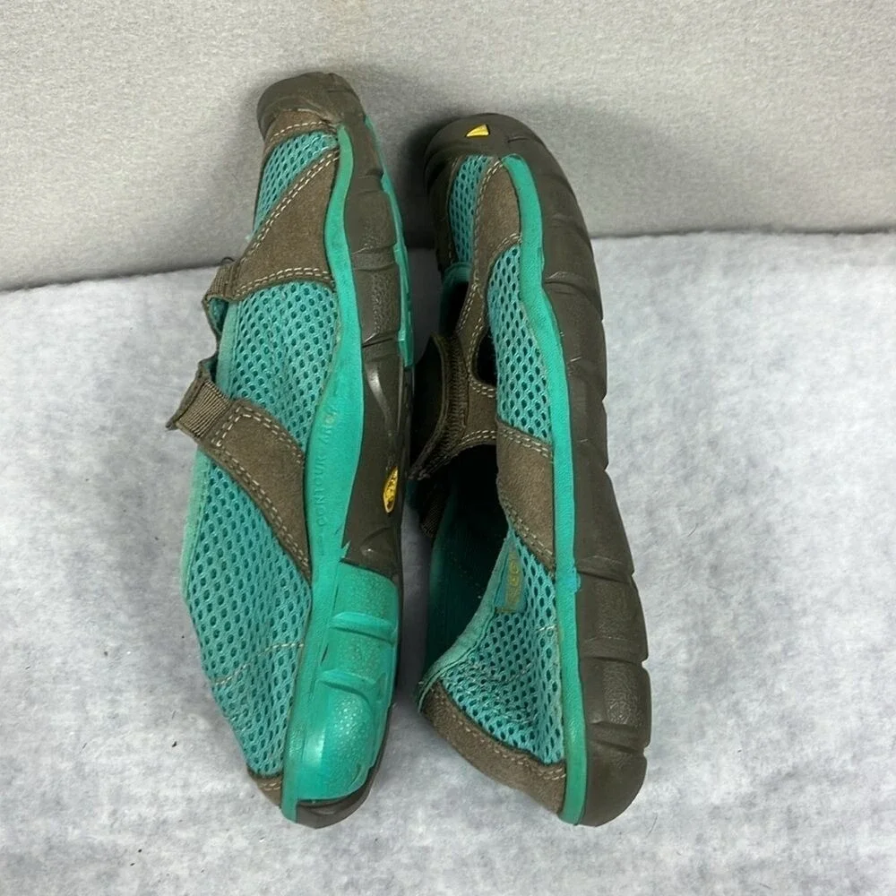 Keen Breezemont Mesh‎ Mary Janes Hiking Water Sandals Kids Size 3 Green